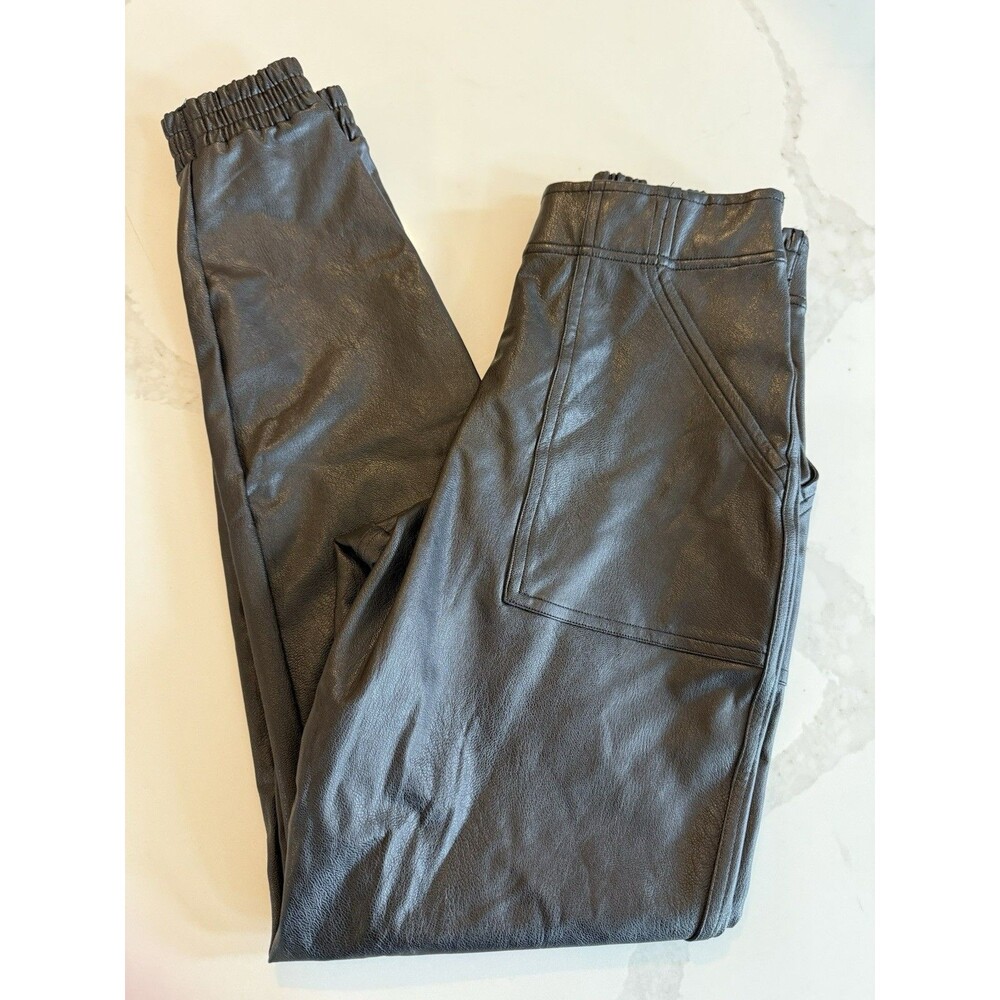 Spanx Women’s Noir Black Faux Leather Like Joggers Size XS 20283R Nice!